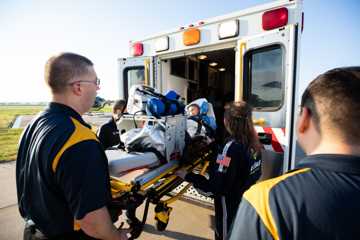 Study finds rural residents more likely to live far from ambulance